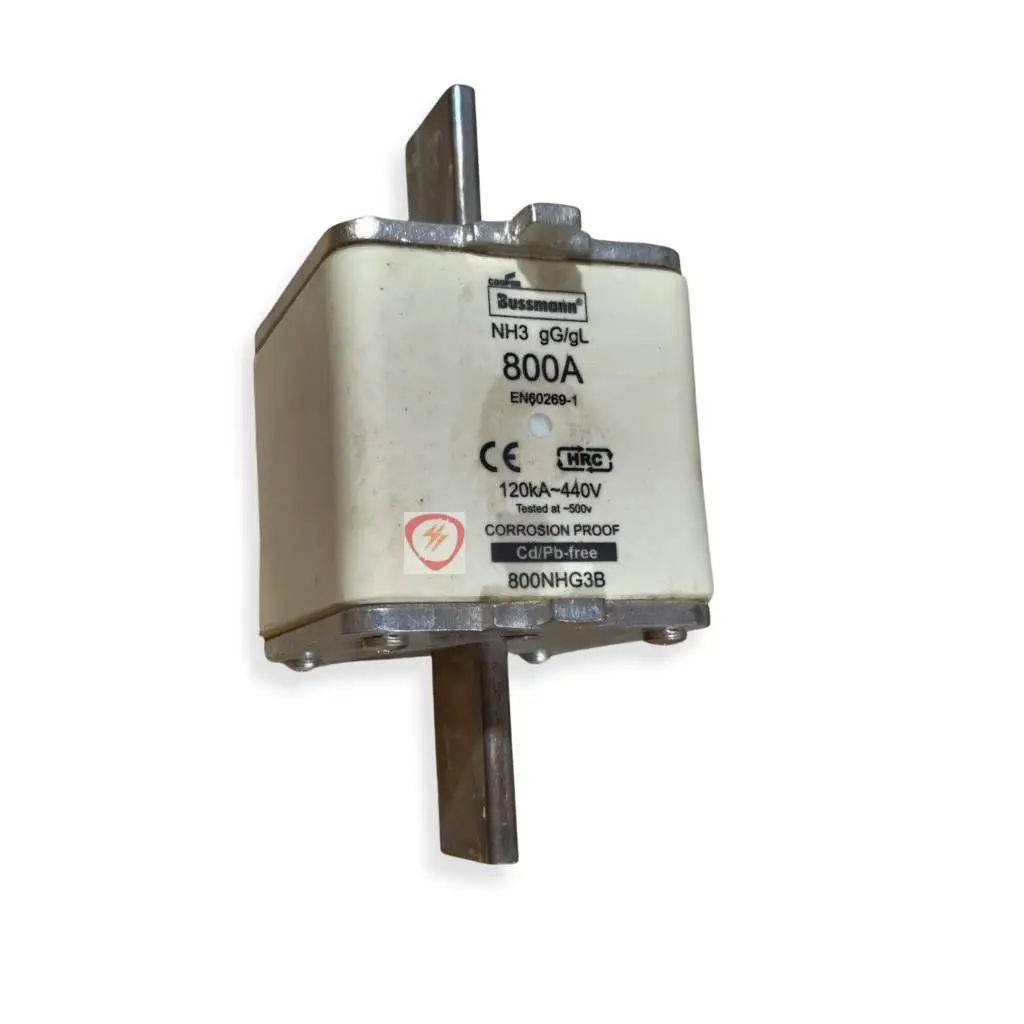 Eaton Bussmann Series 800A NH3 industrial fuse link rated 120kA at 500V with blade contacts and corrosion proof design